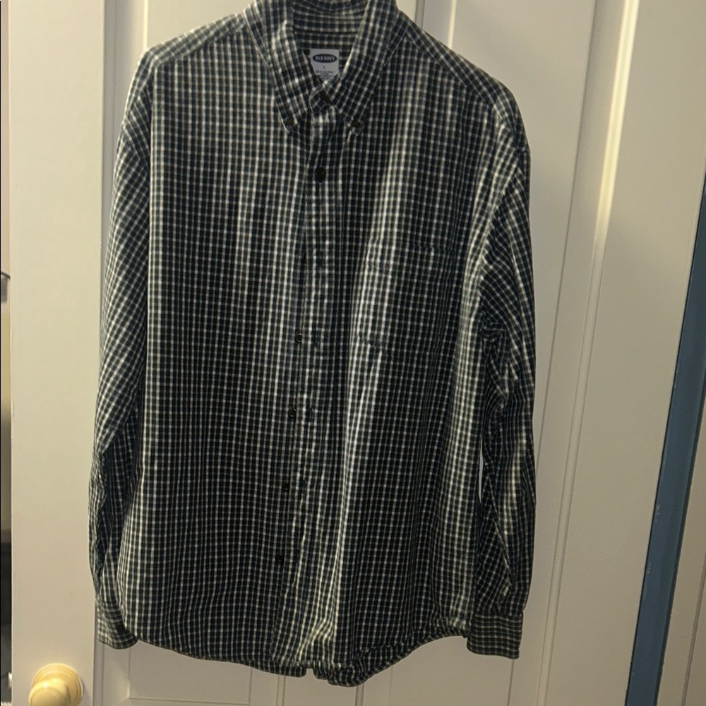 Old Navy Men's Navy and White Plaid Shirt
